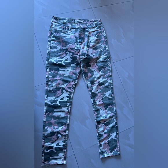 Levi’s 721 High-rise camo skinny jeans 720 high rise skinny pants jeans - Picture 12 of 16
